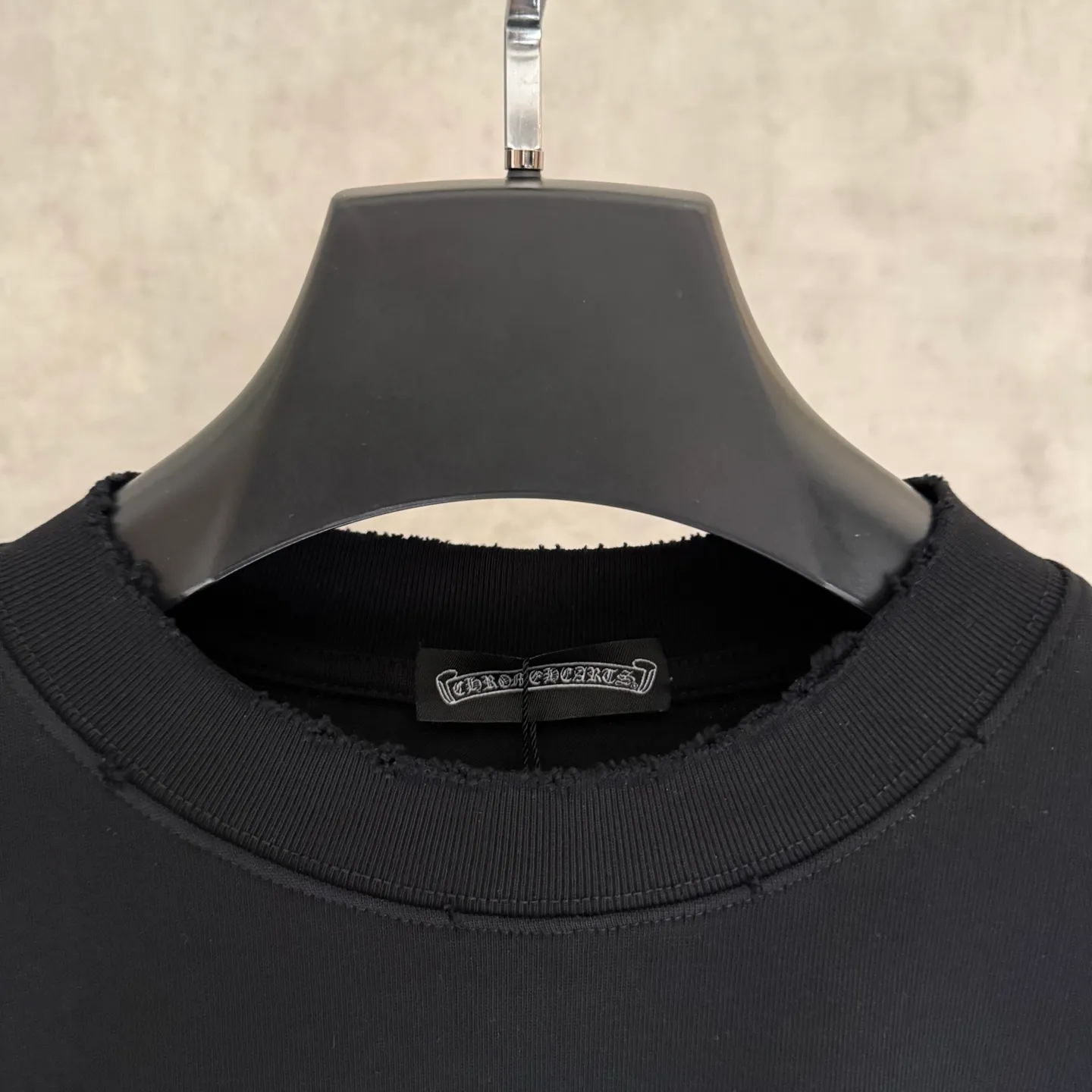 🅿️340 [Strict quality control] CH Croixin's new long-sleeved sweatshirt T-shirt. Heavy 340g double yarn fabric. Wash the whole garment twice. Frayed and torn on all four sides. Heavy fabric. The neckline is made of icy Solona. Loose fit. Deep, wide and stylish. No deformation or shrinkage. Color: 3 colors, black, white and gray. Size: M-2xl
